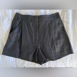Aritzia Fable Linen Shorts